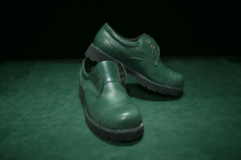 Фото обуви с кожей