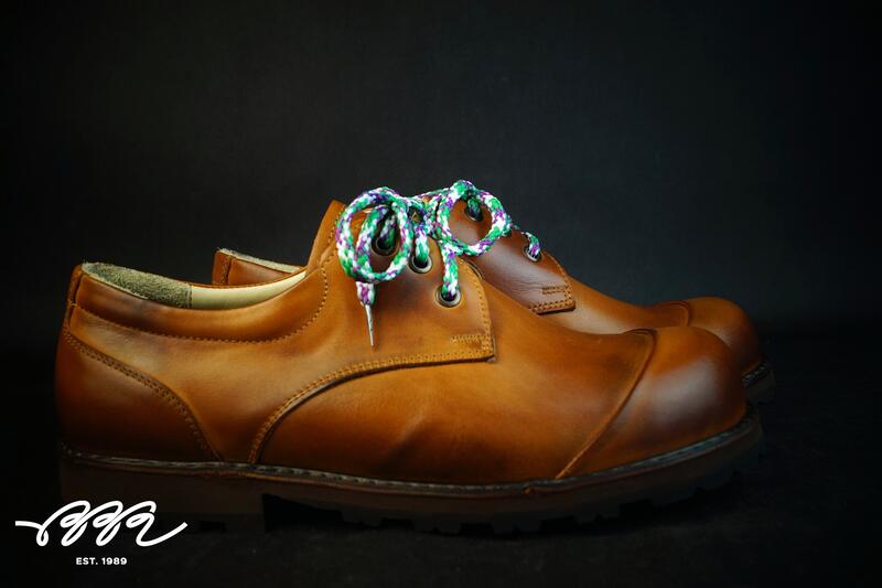 Фото обуви с кожей