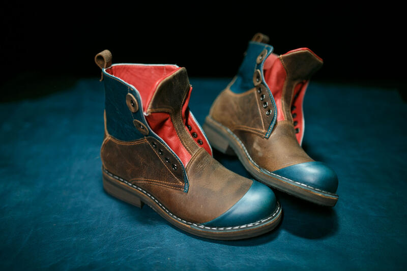 Фото обуви с кожей