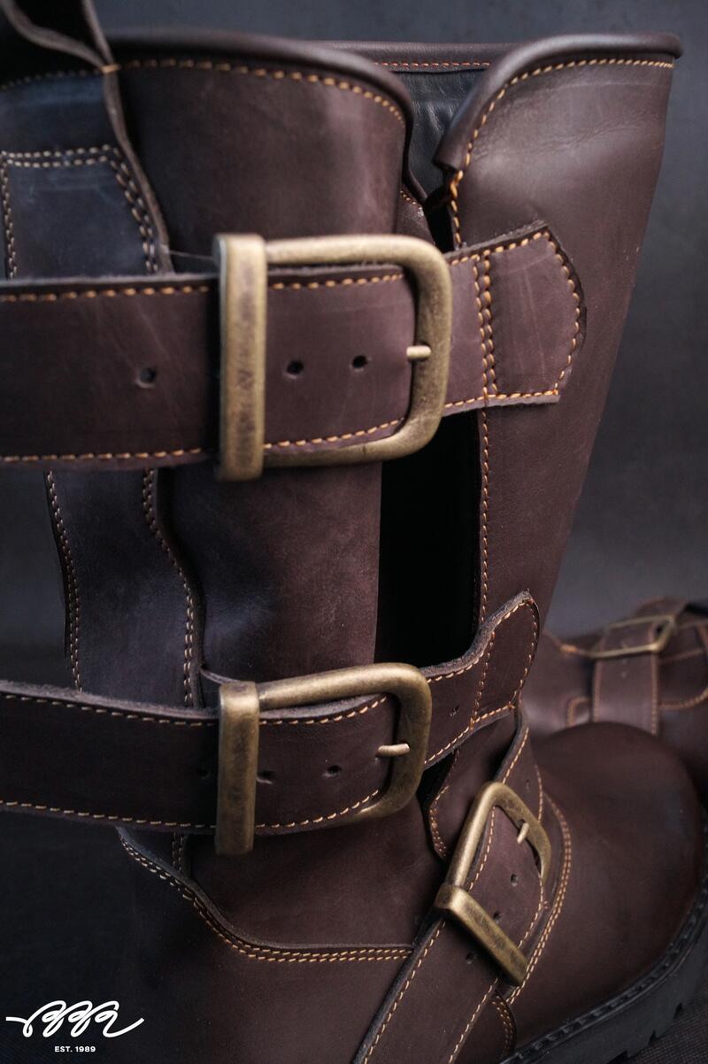 Фото обуви с кожей