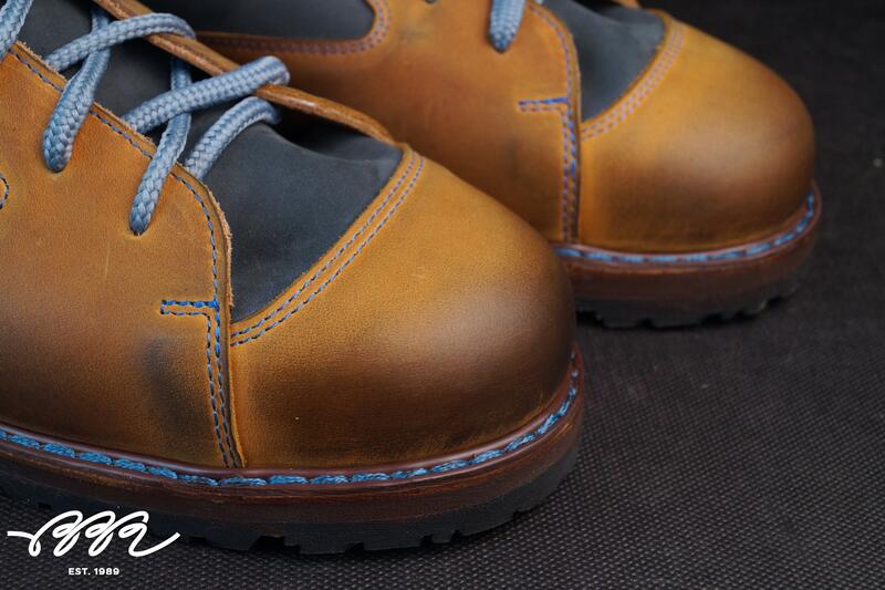 Фото обуви с кожей