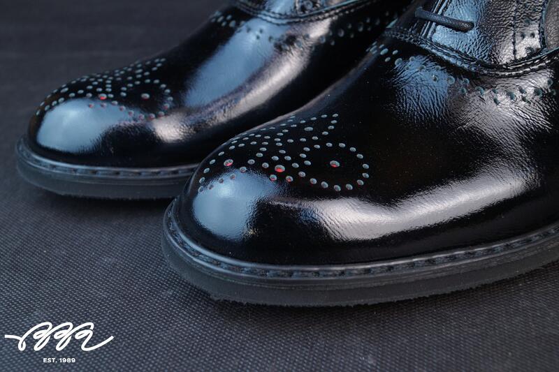 Фото обуви с кожей