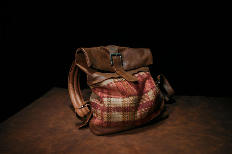 Фото сумки с кожей