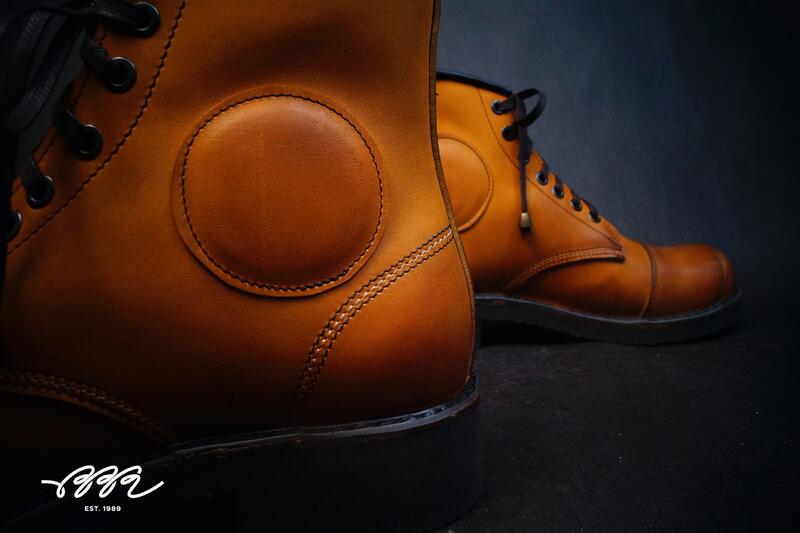 Фото обуви с кожей