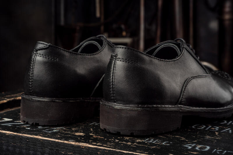 Фото обуви с кожей