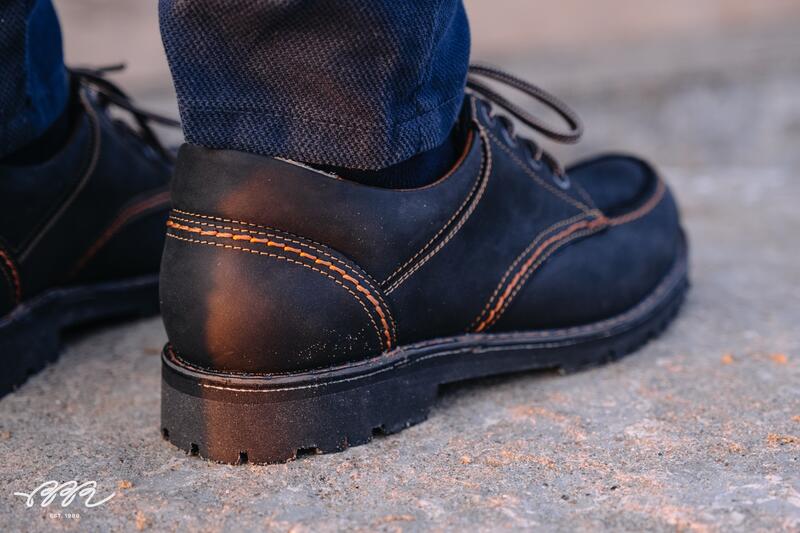 Фото обуви с кожей