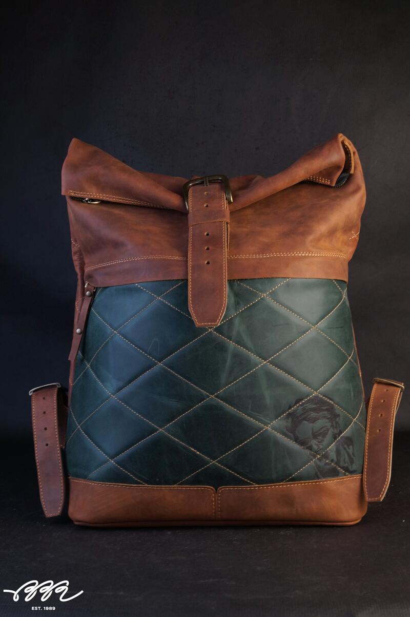 Фото сумки с кожей