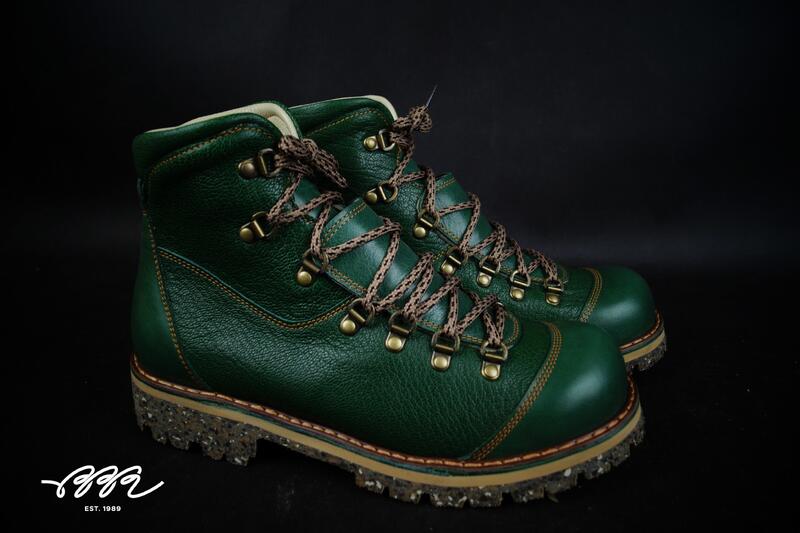 Фото обуви с кожей