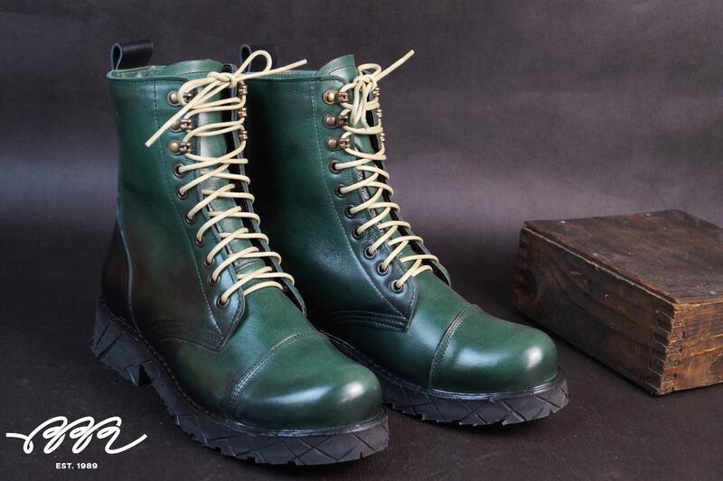 Фото обуви с кожей