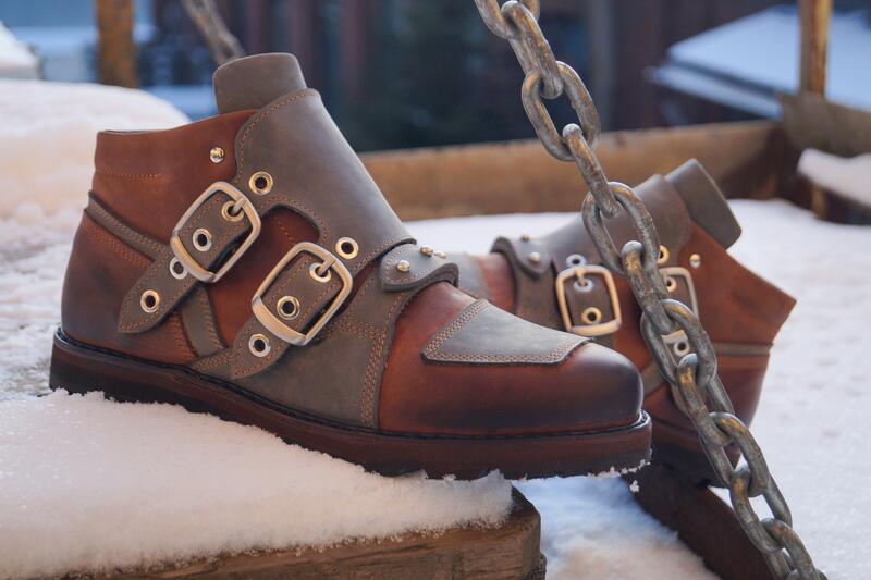 Фото обуви с кожей