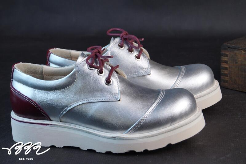 Фото обуви с кожей