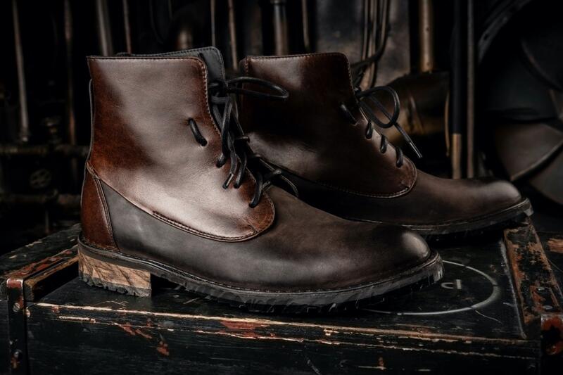 Фото обуви с кожей