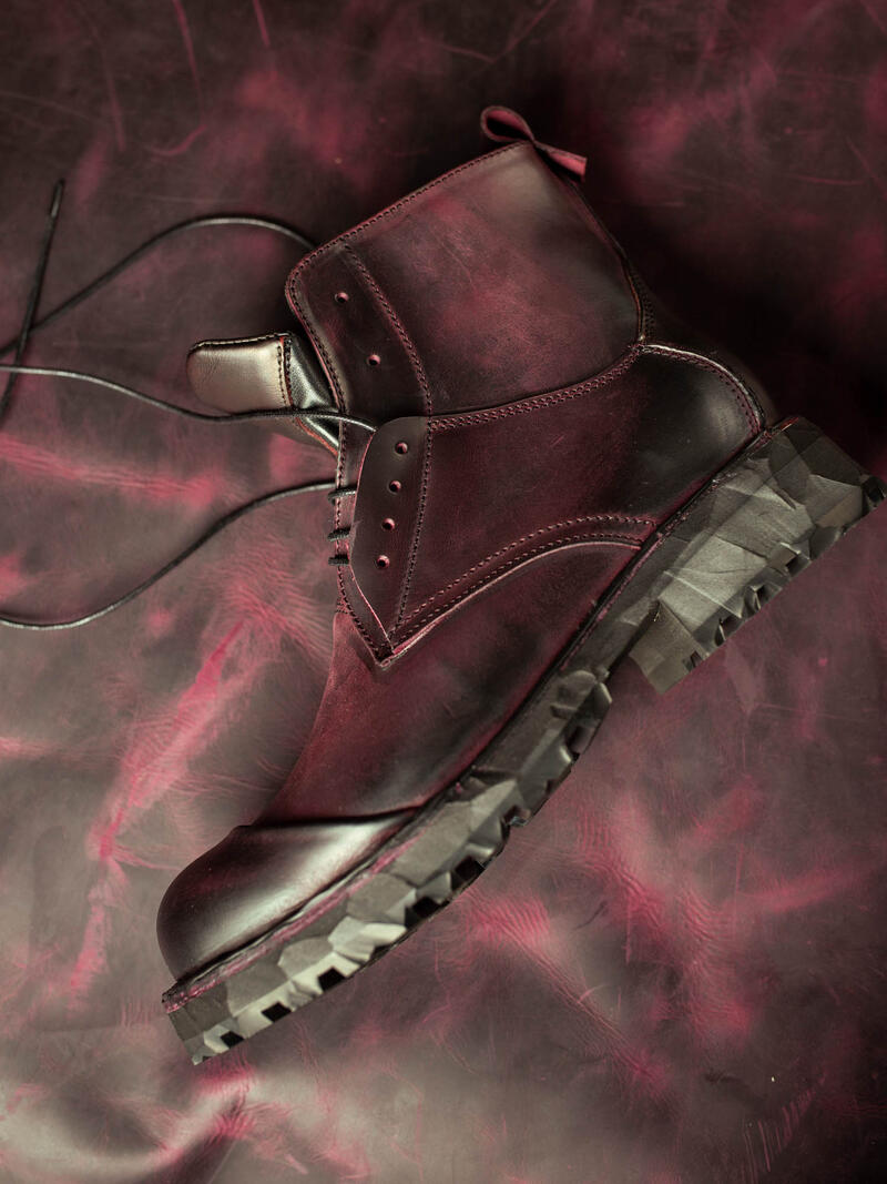 Фото обуви с кожей