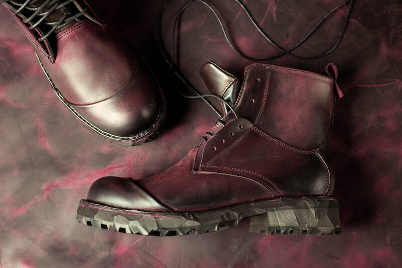 Фото обуви с кожей